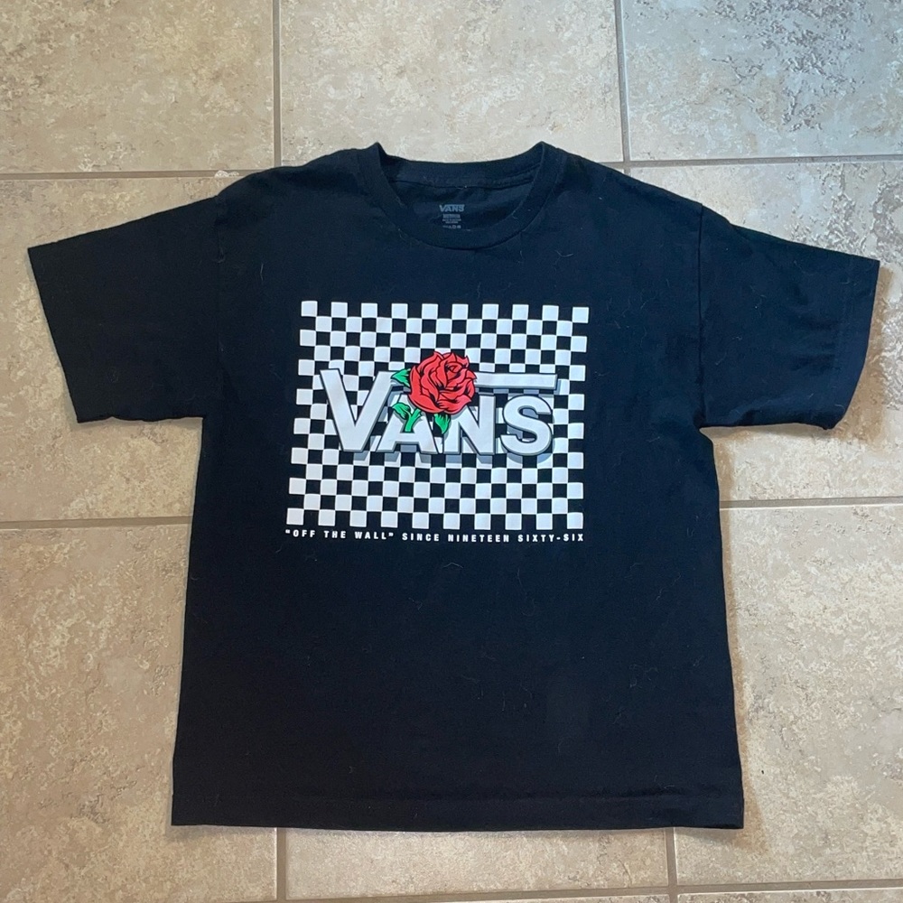 black vans rose short sleeve